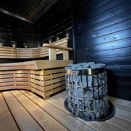 Casa de Férias Lyxfaellan Kemionsaari