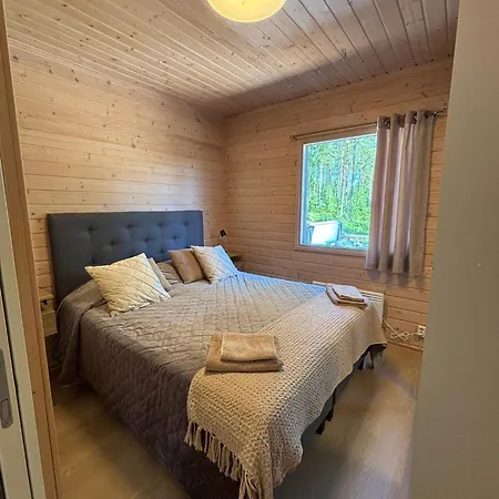 Lyxfaellan * Kemionsaari